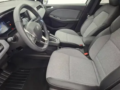 Photo 30 Renault Clio  E-Tech full hybrid 145 ch GSR2