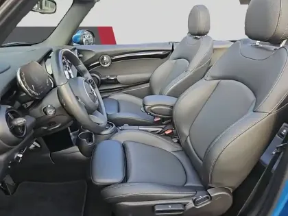 Photo 8 Mini Mini Cabriolet Cooper 136 ch DKG7