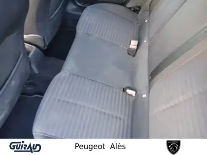 Photo 31 Peugeot 208 Gén. II Ph1 NG Active Pack 5