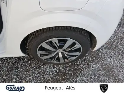 Photo 10 Peugeot 208  PureTech 100 S&S BVM6