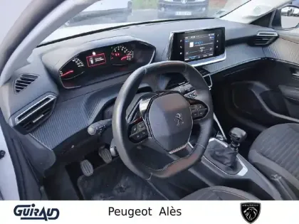 Photo 7 Peugeot 208  PureTech 100 S&S BVM6