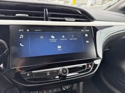 Photo 17 Opel Corsa  1.2 Turbo Hybrid 110 ch e-DCT6