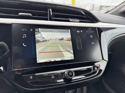 Photo 14 Opel Corsa  1.2 Turbo Hybrid 110 ch e-DCT6