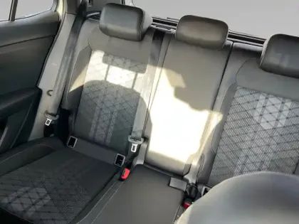 Photo 13 Volkswagen T-cross  1.0 TSI 116 Start/Stop DSG7