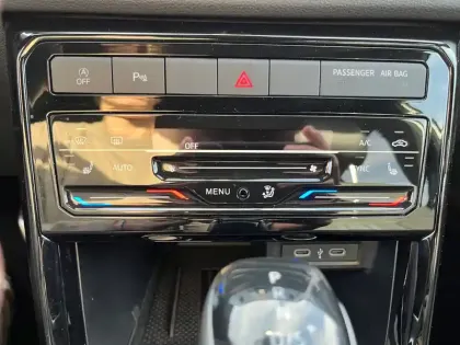 Photo 23 Volkswagen T-cross  1.0 TSI 116 Start/Stop DSG7