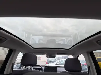 Photo 18 Leapmotor C10  REEV 28.4 kWh - 158 kW