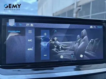 Photo 12 Peugeot 2008  Hybrid 145 e-DCS6