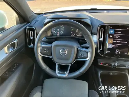 Photo 8 Volvo Xc40  T4 Recharge 129+82 ch DCT7
