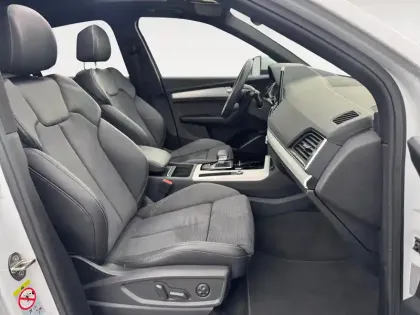 Photo 10 Audi Q5  Sportback 55 TFSIe 367 S tronic 7 Quattro