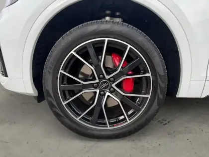 Photo 8 Audi Q5  Sportback 55 TFSIe 367 S tronic 7 Quattro