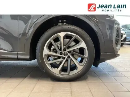 Photo 8 Audi Q5  e-hybrid 299 ch S tronic 7 Quattro