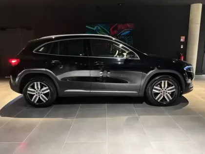 Photo 13 Mercedes EQA  250+