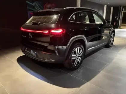 Photo 1 Mercedes EQA  250+