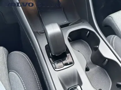 Photo 9 Volvo Xc40  B3 163 ch DCT7