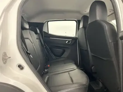 Photo 15 Dacia Spring 