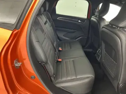 Photo 61 Renault Arkana  E-Tech 145