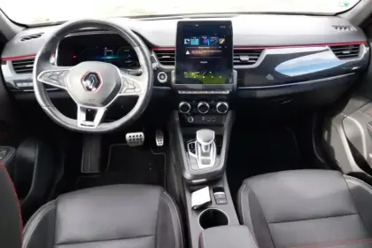 Photo 8 Renault Arkana  E-Tech 145