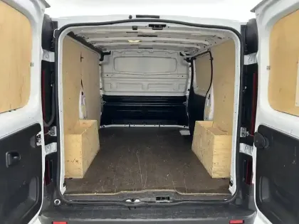 Photo 29 Renault Trafic  FGN L1H1 3000 KG BLUE DCI 130
