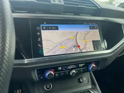 Photo 17 Audi Q3  Sportback 40 TDI 200 ch S tronic 7 Quattro