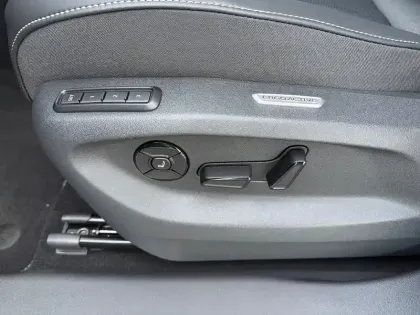 Photo 50 Volkswagen Tiguan  1.5 eHybrid 204ch DSG6