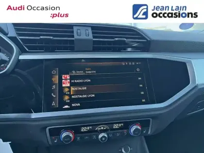 Photo 14 Audi Q3  35 TFSI 150 ch S tronic 7