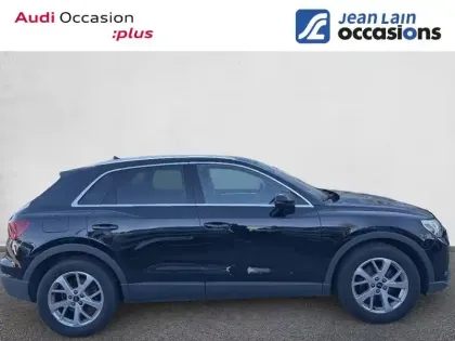 Photo 3 Audi Q3  35 TFSI 150 ch S tronic 7