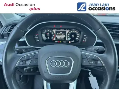 Photo 11 Audi Q3  35 TFSI 150 ch S tronic 7