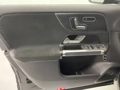 Photo 30 Mercedes EQB  250+