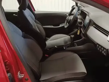 Photo 11 Renault Clio  dCi 100