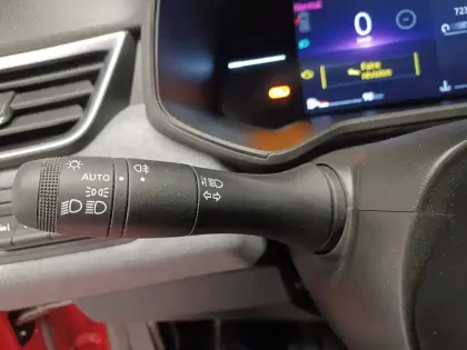 Photo 40 Renault Clio  dCi 100