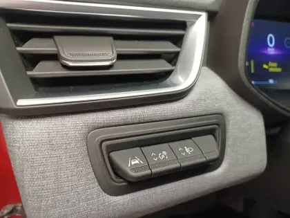 Photo 31 Renault Clio  dCi 100