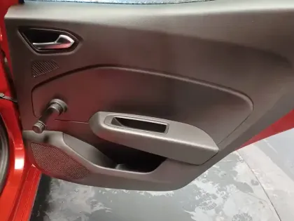 Photo 14 Renault Clio  dCi 100