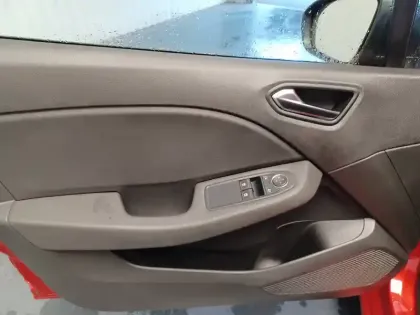 Photo 29 Renault Clio  dCi 100