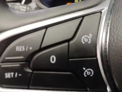 Photo 37 Renault Clio  dCi 100