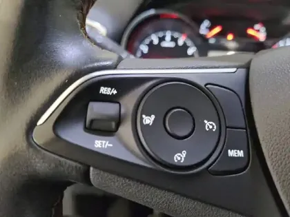 Photo 25 Opel Crossland X  1.2 Turbo 110 ch