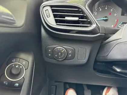 Photo 28 Ford Puma  1.0 Flexifuel 125 ch mHEV S&S BVM6