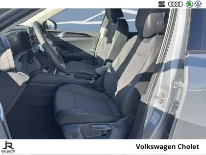 Photo 10 Volkswagen Tiguan  2.0 TDI 150ch DSG7