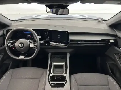 Photo 34 Renault Austral  E-Tech hybrid 200