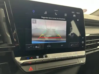 Photo 28 Renault Austral  E-Tech hybrid 200