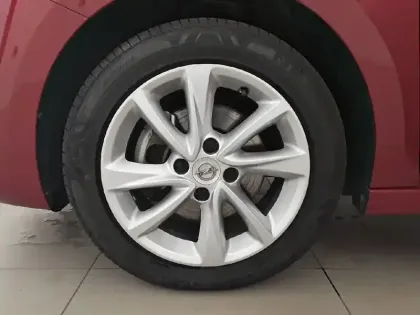 Photo 12 Opel Corsa  1.2 Turbo 100 ch BVA8