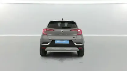 Photo 12 Renault Captur  E-Tech full hybrid 145