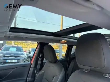 Photo 23 Jeep Renegade  1.0 Turbo T3 120 ch BVM6