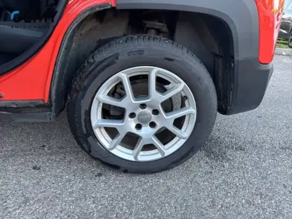 Photo 10 Jeep Renegade  1.0 Turbo T3 120 ch BVM6