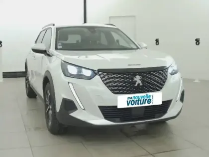 Photo 66 Peugeot 2008  PureTech 130 S&S EAT8