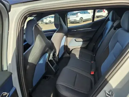 Photo 21 Volvo Ex30  Single Extended Range 272 ch 1EDT