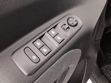 Photo 26 Peugeot Rifter e- M e136ch Batterie 54kWh 5pl