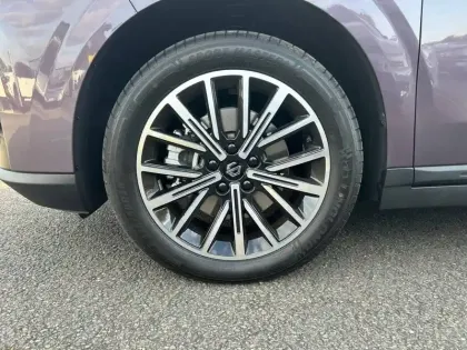 Photo 12 Leapmotor B10  BEV 67.1 kWh - 160 kW