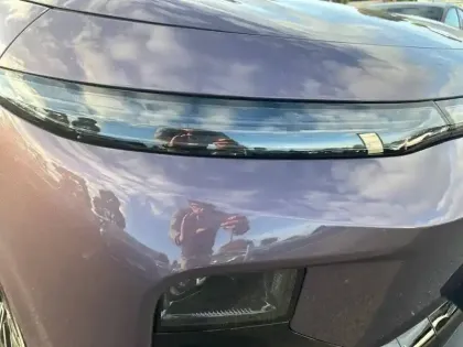 Photo 15 Leapmotor B10  BEV 67.1 kWh - 160 kW