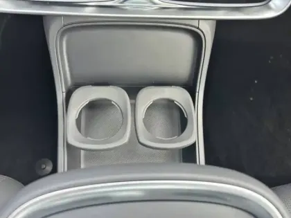 Photo 22 Leapmotor B10  BEV 67.1 kWh - 160 kW