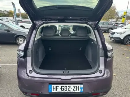 Photo 30 Leapmotor B10  BEV 67.1 kWh - 160 kW